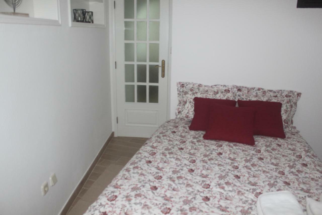 Ferienwohnung Isaura Henriques Peniche Exterior foto
